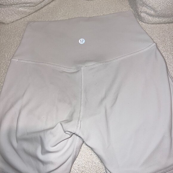 lululemon Align™ High-Rise Short 6” - Picture 2 of 4